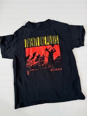 Twenty One Pilots Concert Tee